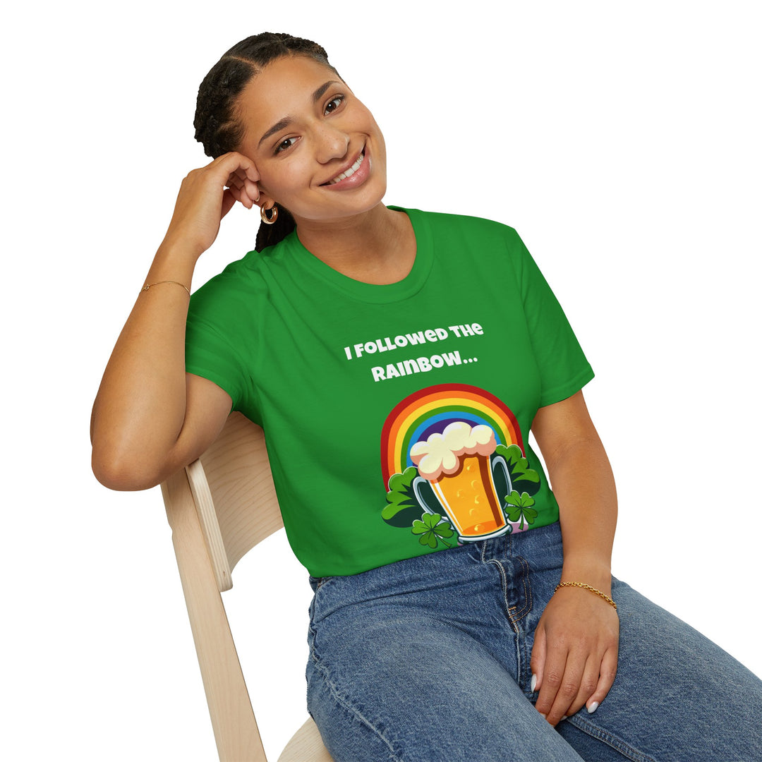 Regenbogen Gold T-Shirt – St. Patrick's Day Spaß &amp; Festlichkeit