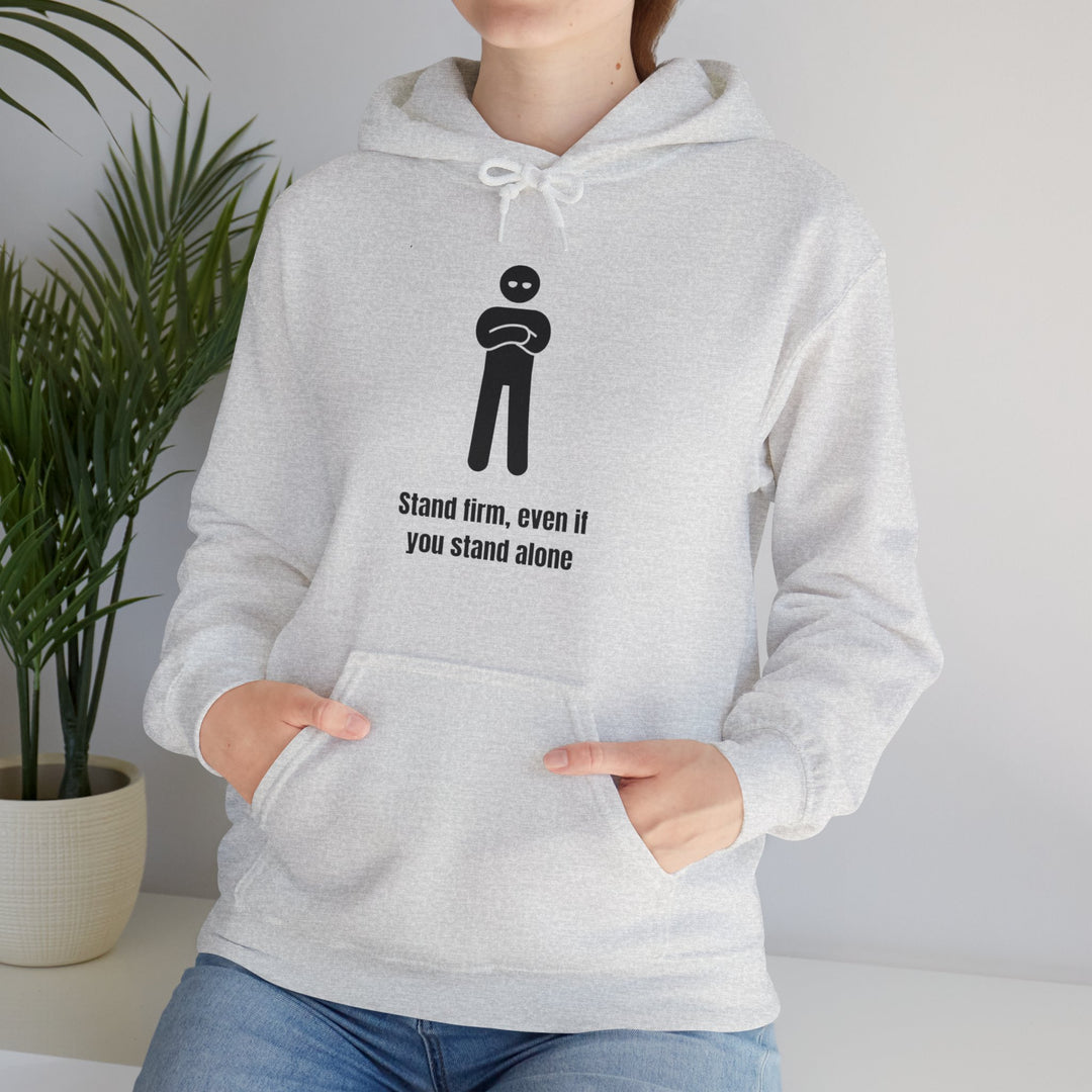 Stand Firm Hoodie – Kracht in eenzaamheid