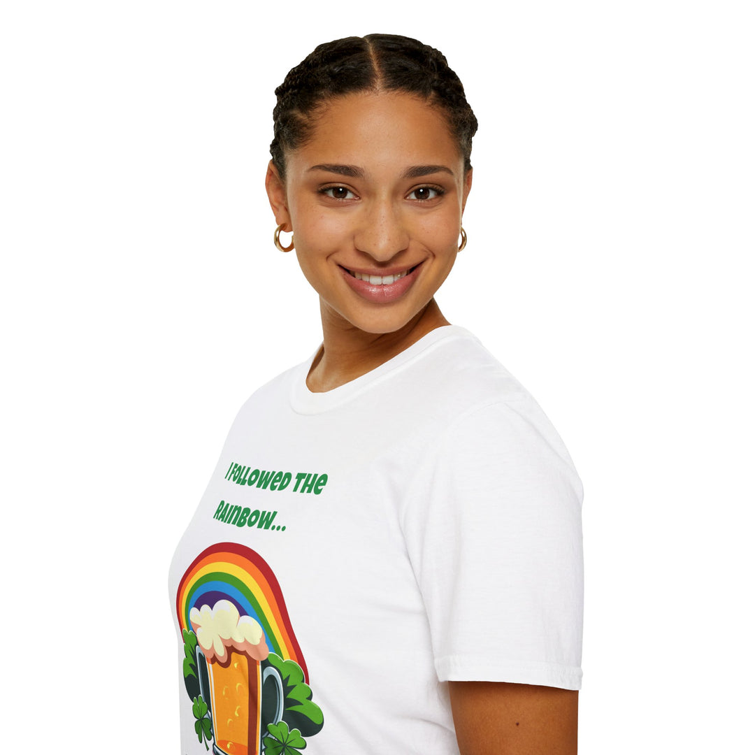 Regenbogen Gold T-Shirt – St. Patrick's Day Spaß &amp; Festlichkeit